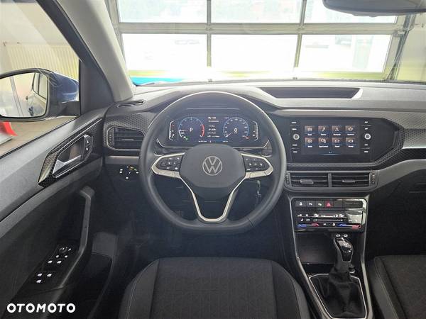 Volkswagen T-Cross - 14