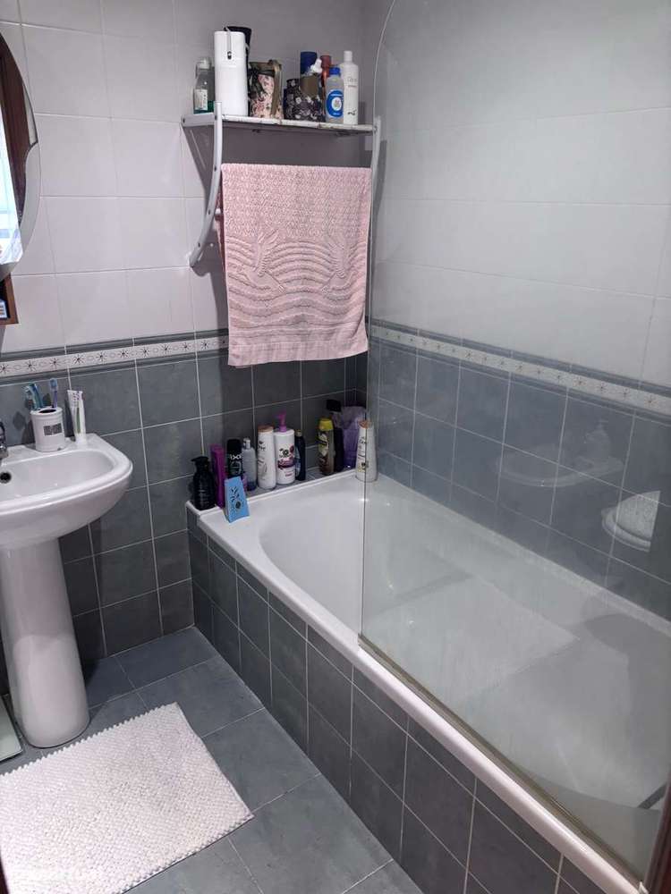 T2 com garagem e terraço em Marinha Grande - Grande imagem: 5/8