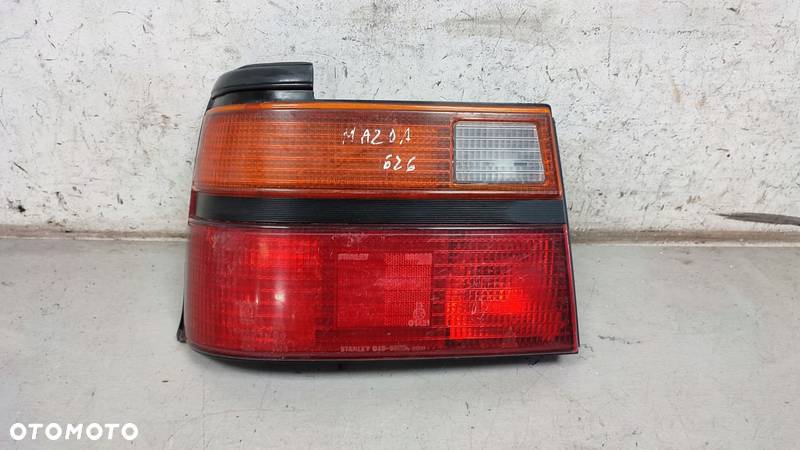 Lampa Lewy Tył Mazda 626 GC Sedan - 1