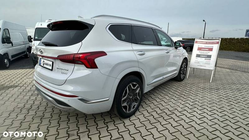 Hyundai Santa Fe - 4