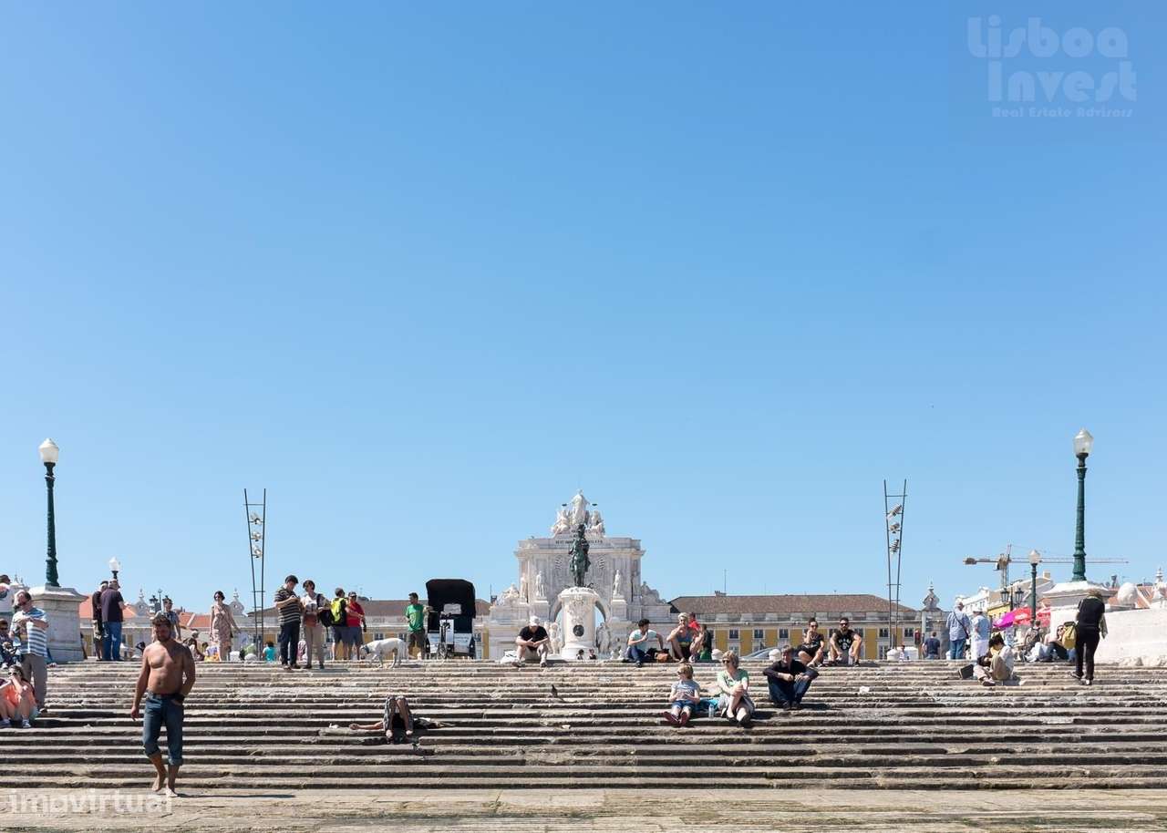 Apartamento T3 com AL na Baixa de Lisboa-27