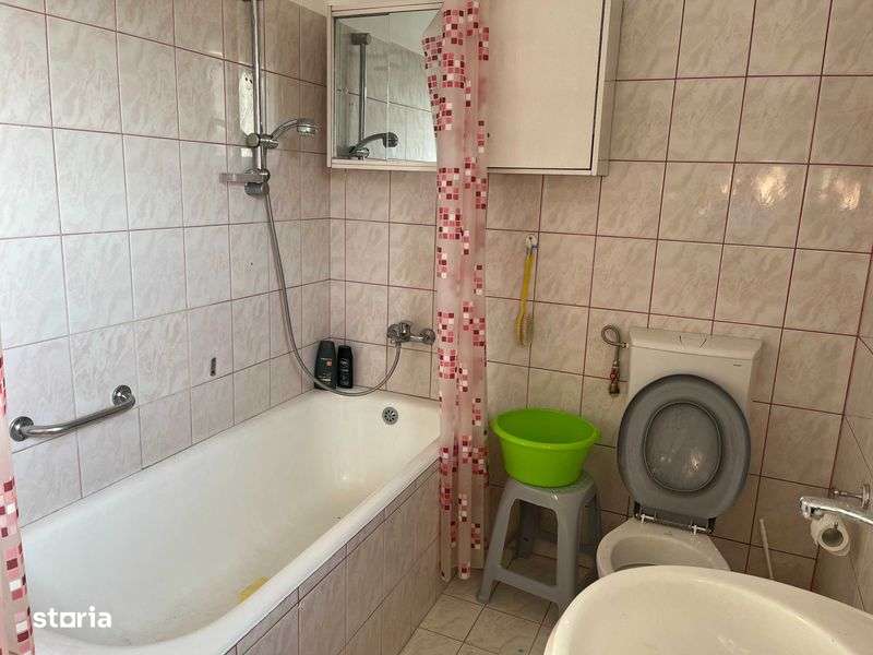 Casa de vanzare cartier Vasia, str G Toparceanu - Imagine principală: 4/8