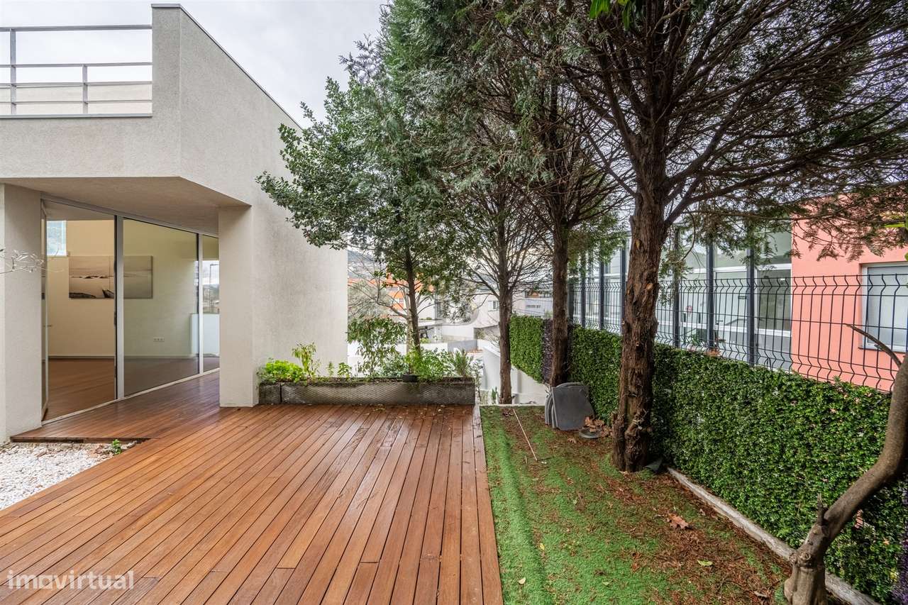 Moradia T4 Venda em Oliveira, São Paio e São Sebastião,Guimarães-14