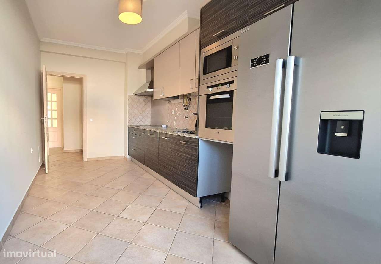 Moradia T3 com Piscina e Garagem em box, Albufeira - Grande imagem: 5/25