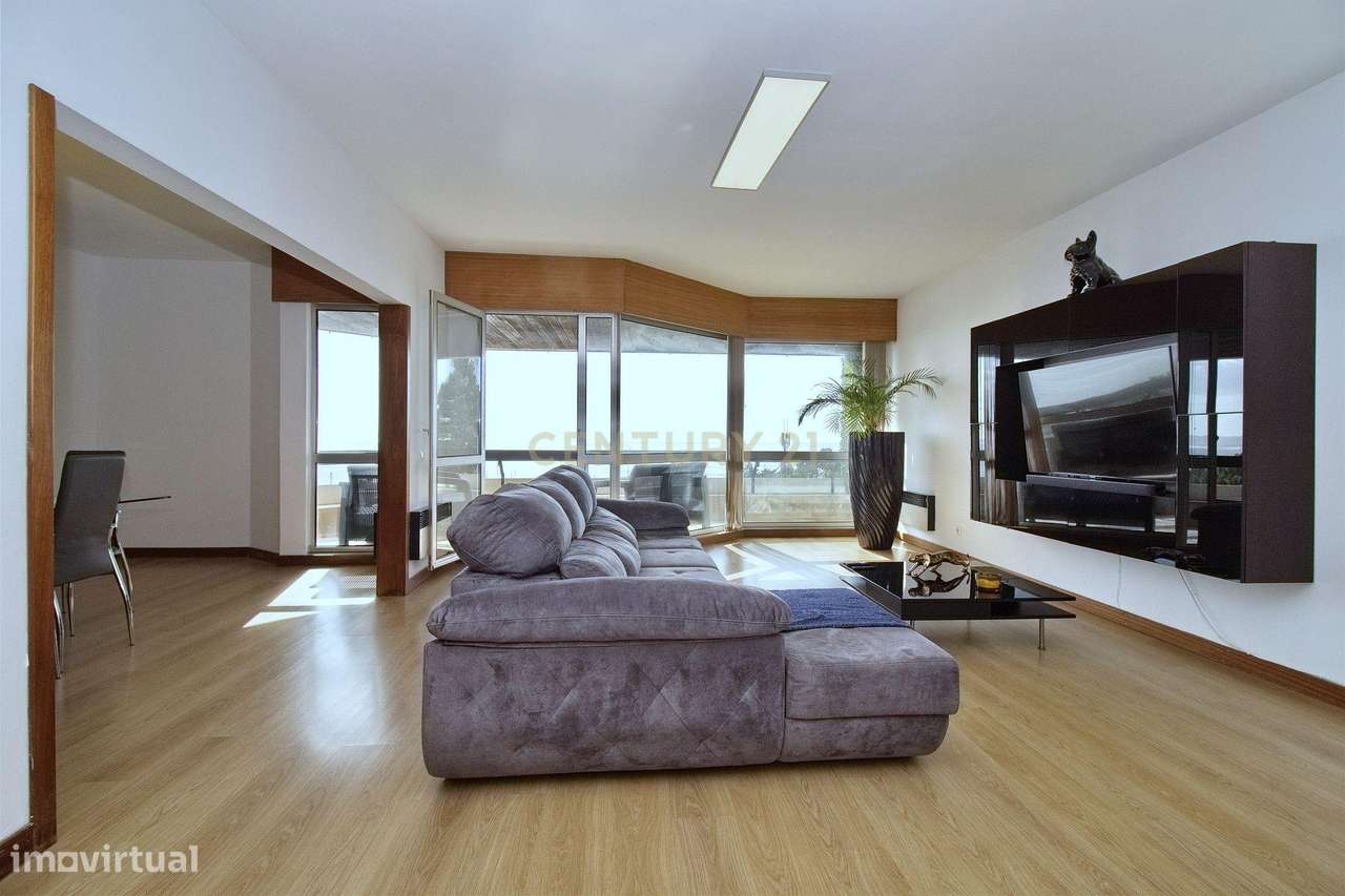 Magnífico Apartamento T3 com vista direta de mar!-12