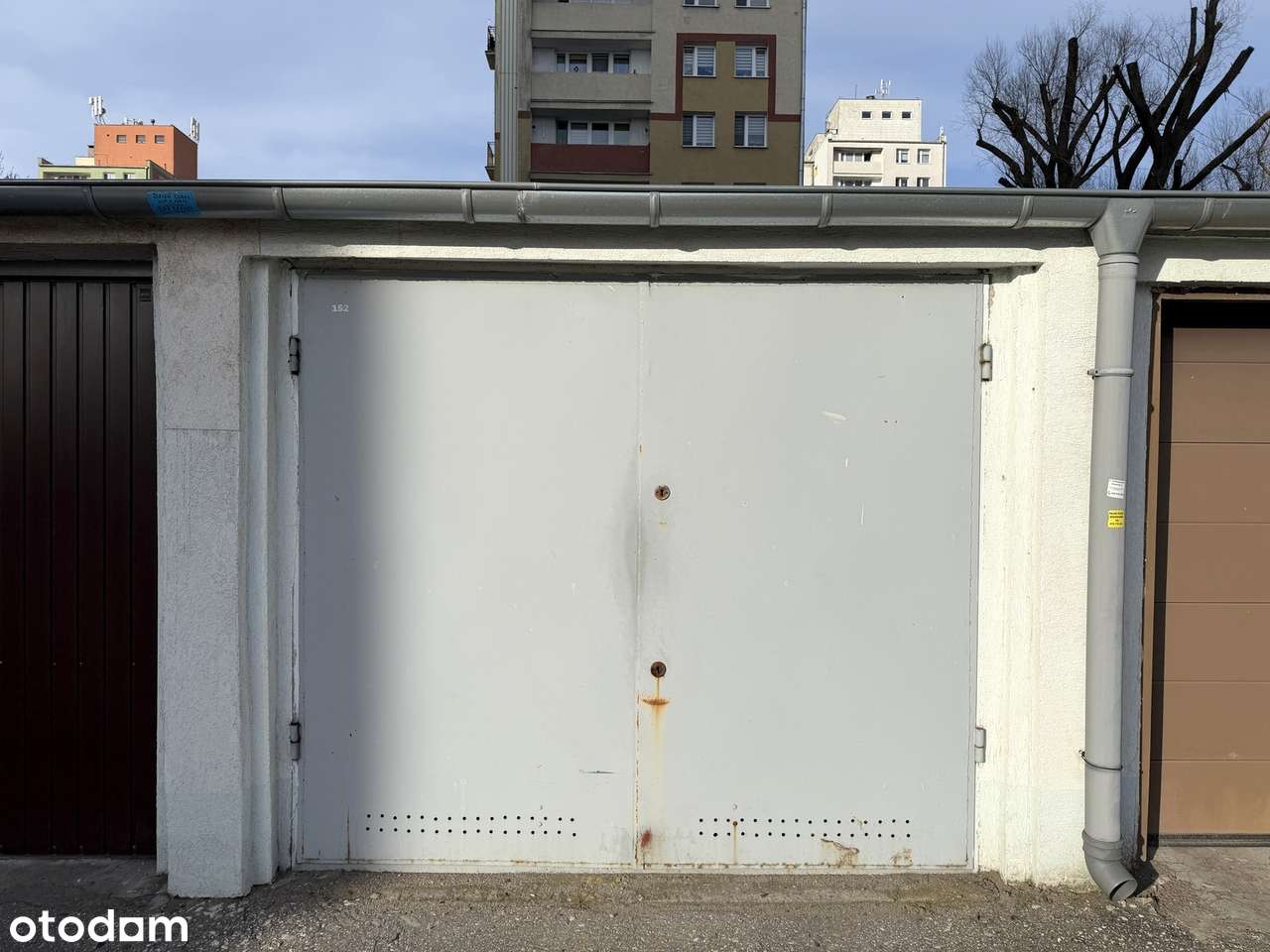 Murowany garaż na sprzedaż- Aleja Kopernika 5-1