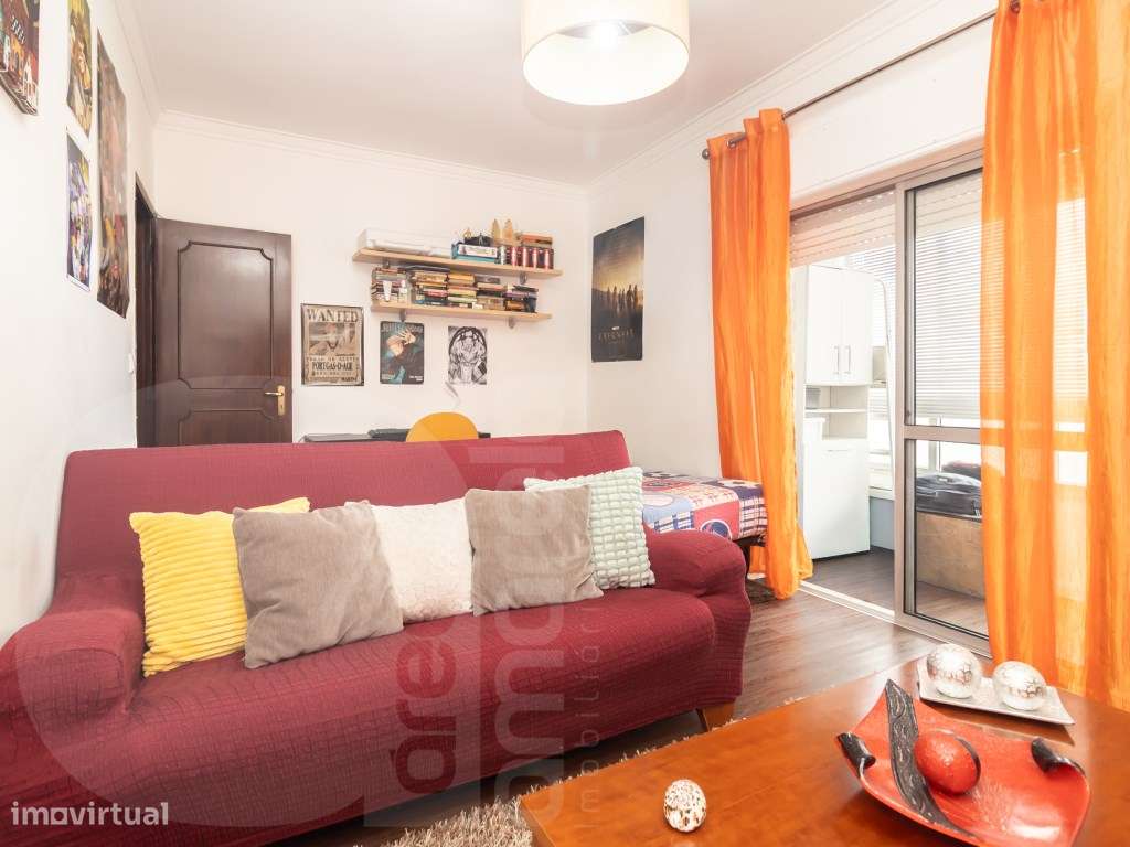 Apartamento T2 cozinha equipada | remodelado | Cruz de Pau, Seixal-13