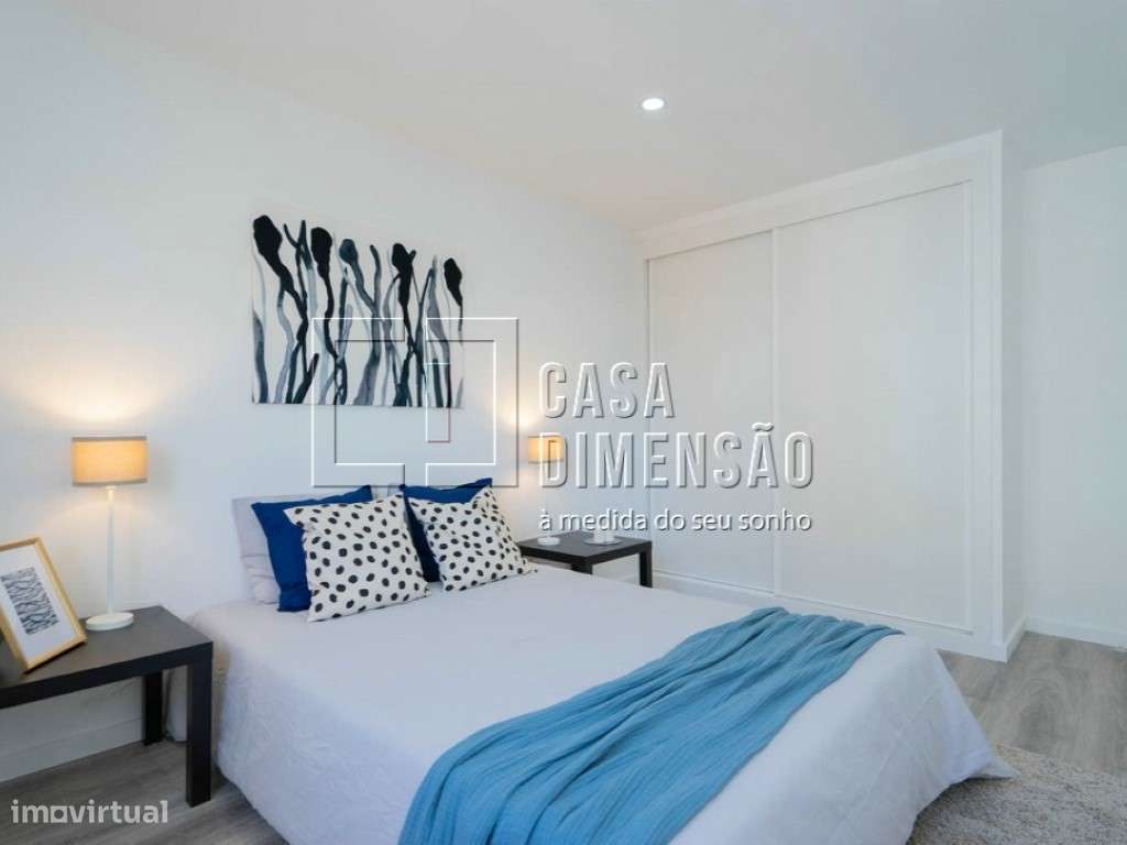 Apartamento de tipologia T3 com varanda, mobilado e equipado em Ben...-35