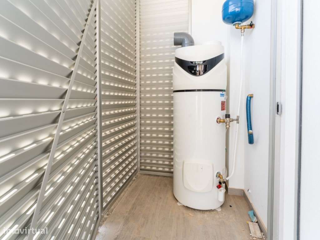 Apartamento T3 junto ao mercado- 200 mts da praia-31