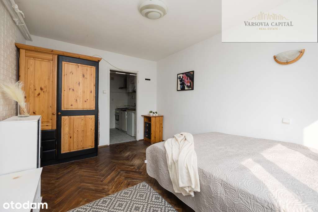 20 m kawalerka ścisłe centrum metro Świętokrzyska!-7