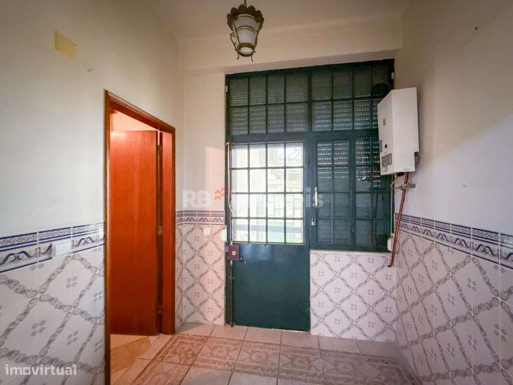 Moradia T2+1 com 2 pisos e garagem - Vila Nova de Paialvo, Tomar-40