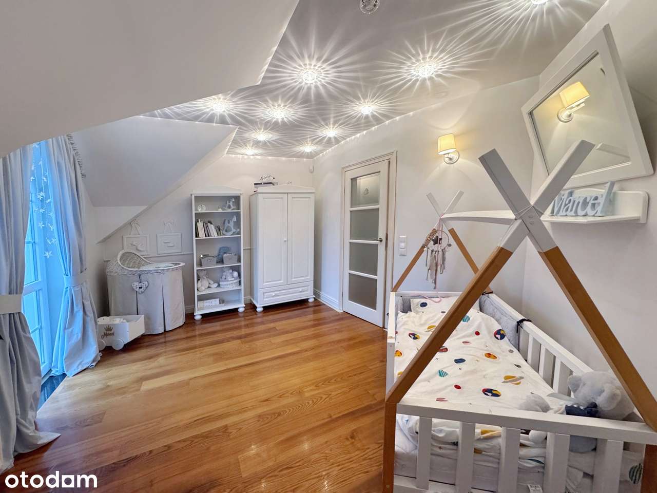 Wyjątkowy dom z prywatnym SPA – 228 m² luksusu w zielonej okolicy !!!-13