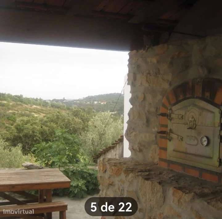 MORADIA T2 A ESTREAR em Alvaiázere, COM TERRENO ESPAÇOSO E CHURRASQUEI - Grande imagem: 5/16