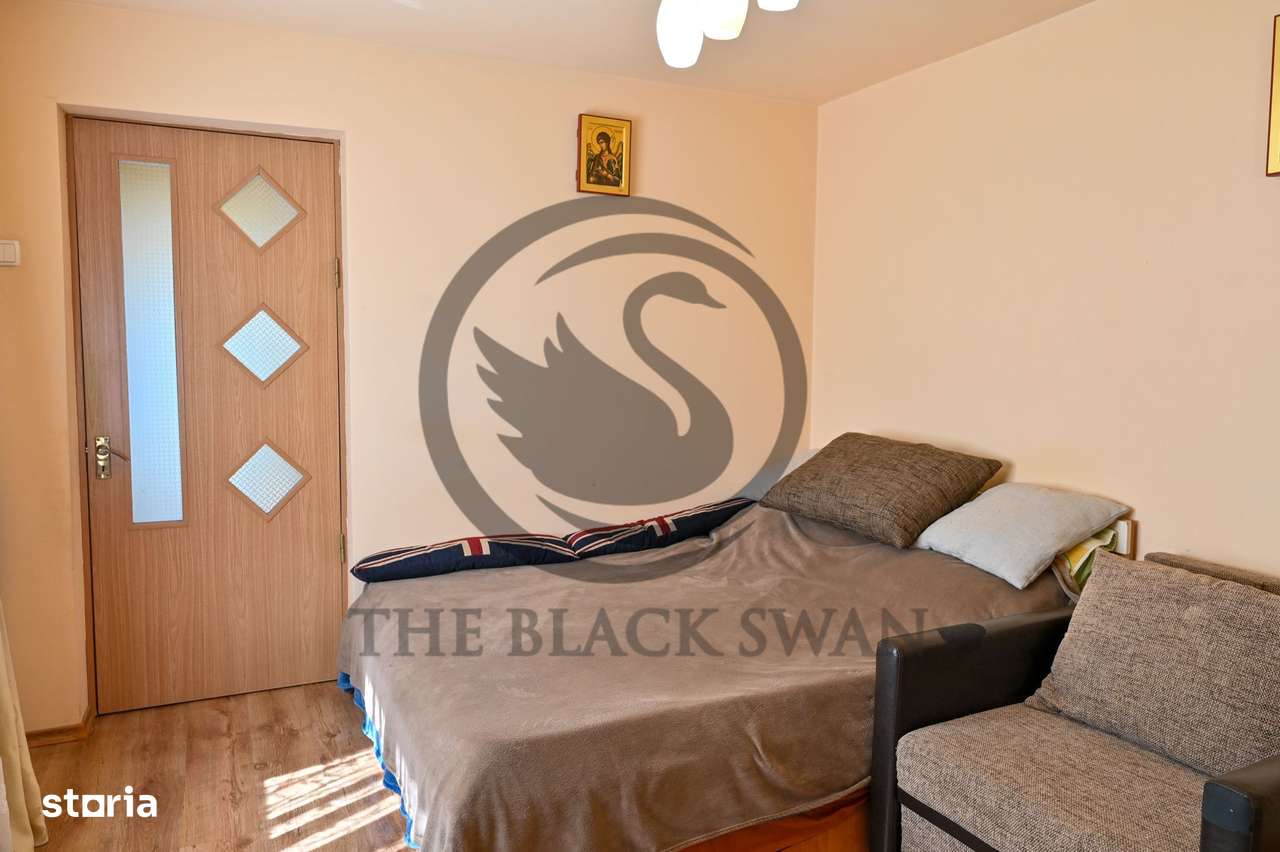 Casa de vanzare | Zona Mitica Apostol, Ploiești | Comision 0% - Imagine principală: 5/18