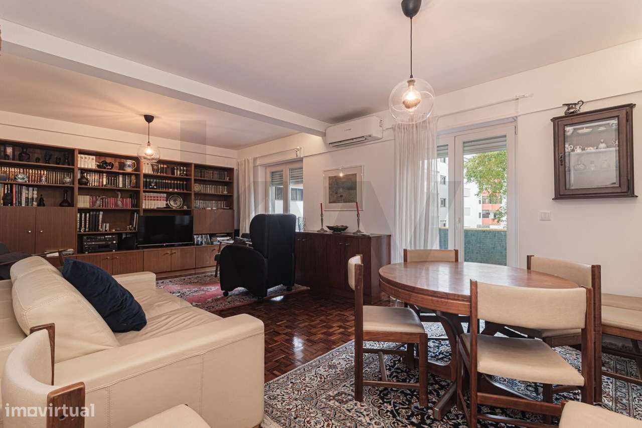 Apartamento T5 para Arrendamento mobilado e equipado com 145mts2 e gar - Grande imagem: 2/49