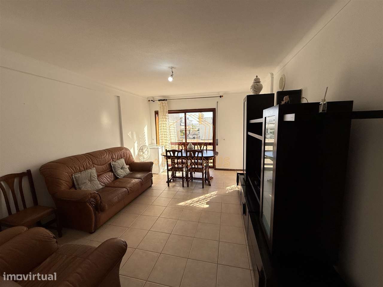 Apartamento T2+1 mobilado -Alto de S.João - Grande imagem: 2/16