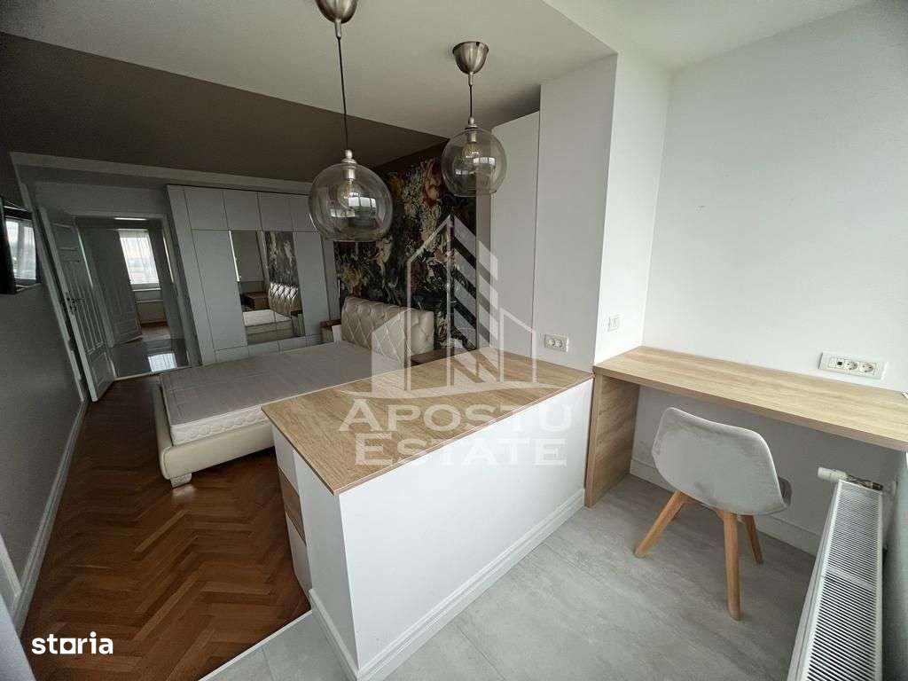 Apartament de LUX cu 3 camere, semidecomandat, in zona Centrala - Imagine principală: 2/8