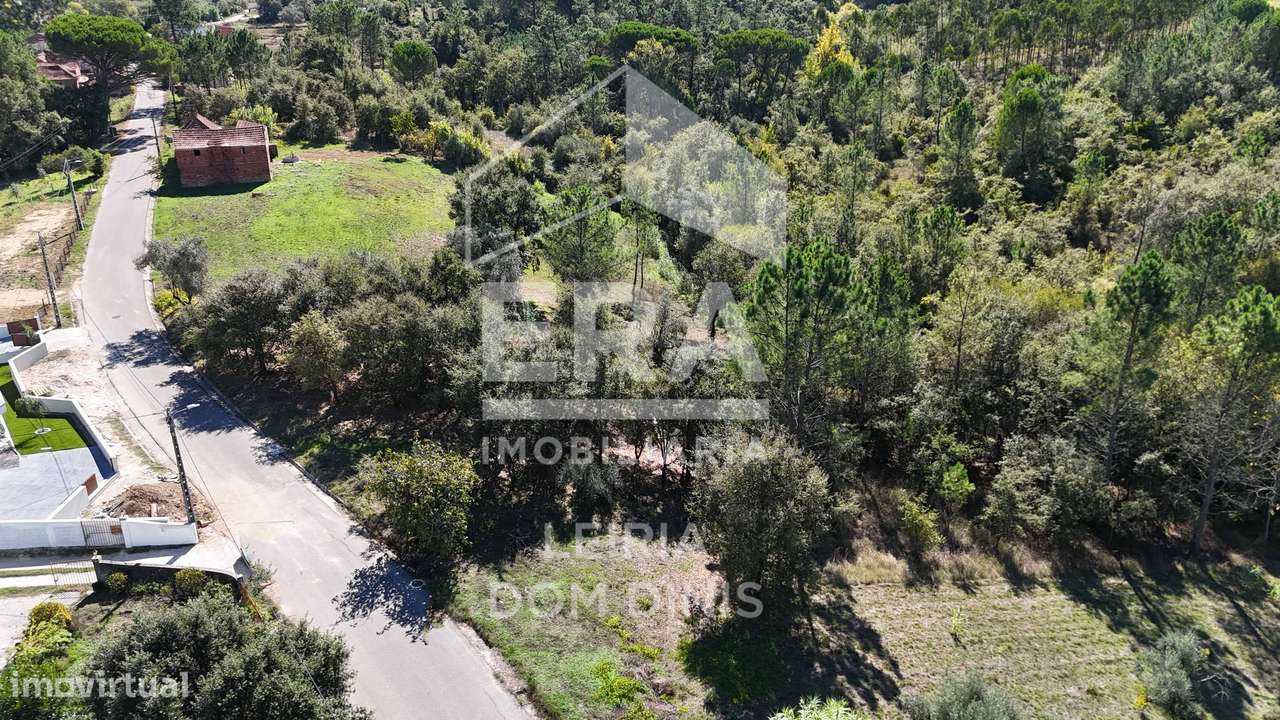 Terreno Urbano de 1879 m² em Pombal-1