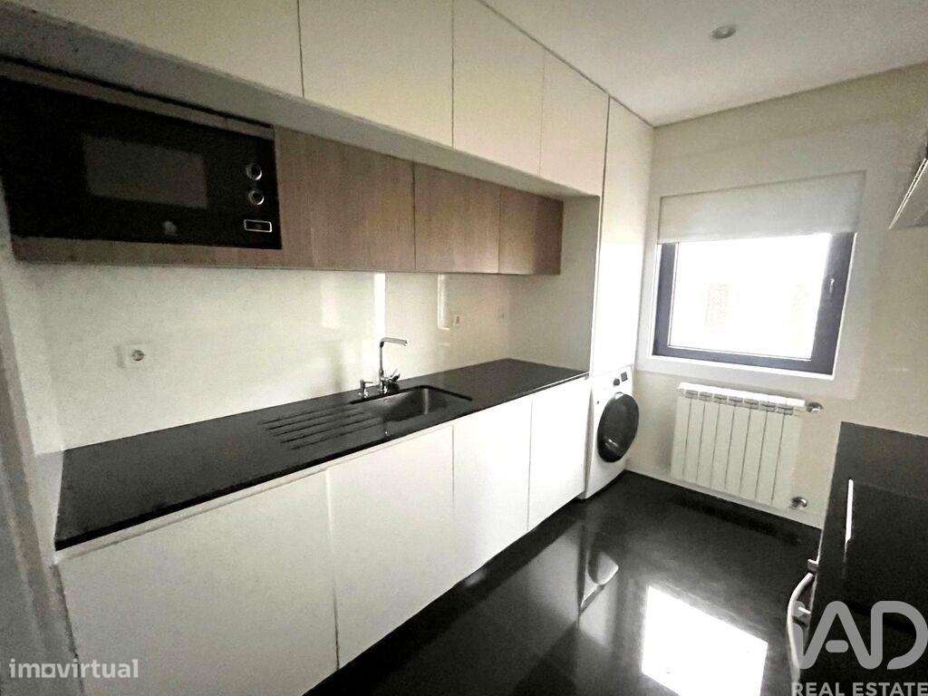 Apartamento T2 em Ramalde de 95,00 m2 - Grande imagem: 4/23