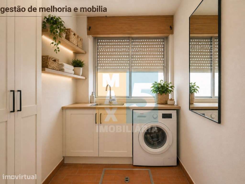 T1 com boa luz natural para remodelação total - Vale da Amoreira-16