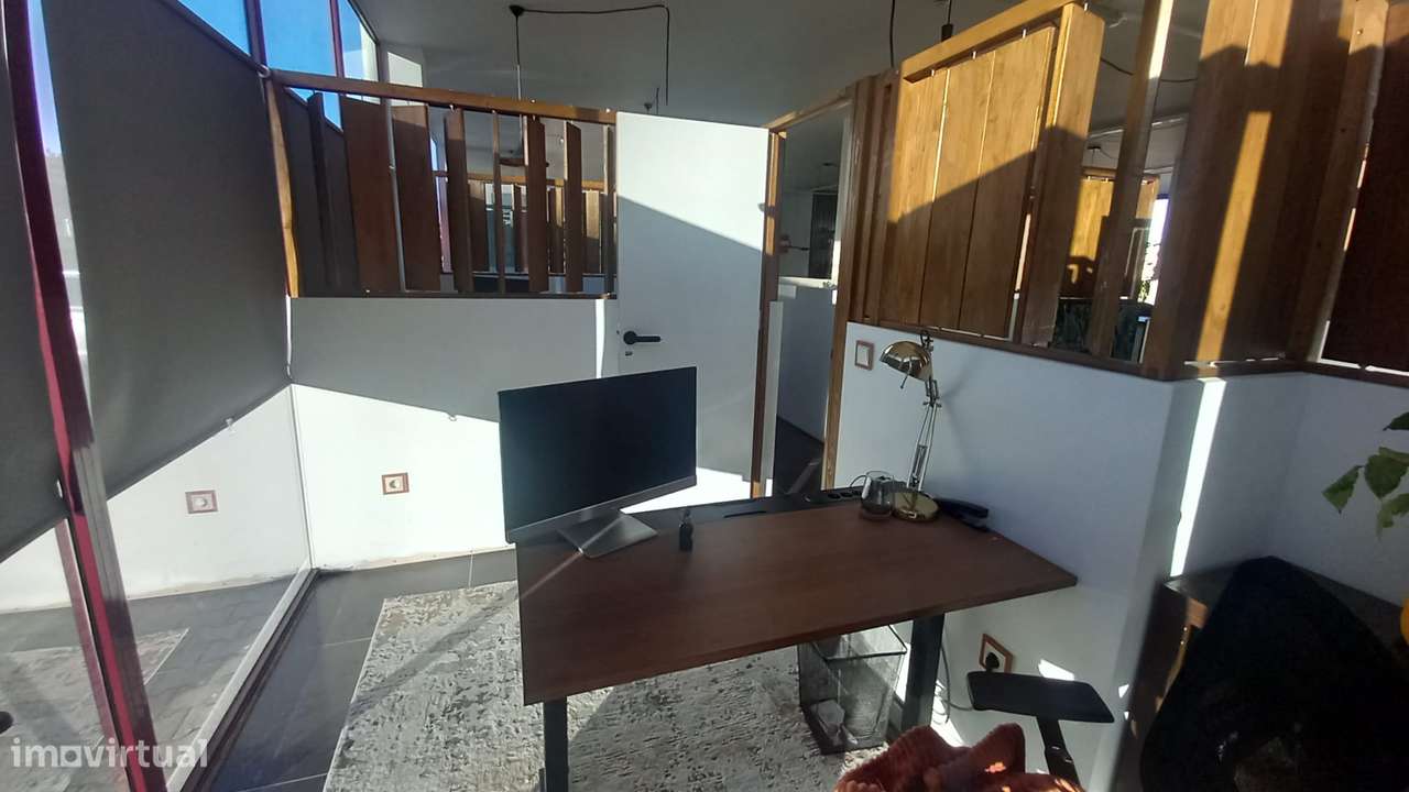 Escritório em Espaço de Cowork - Grande imagem: 2/6