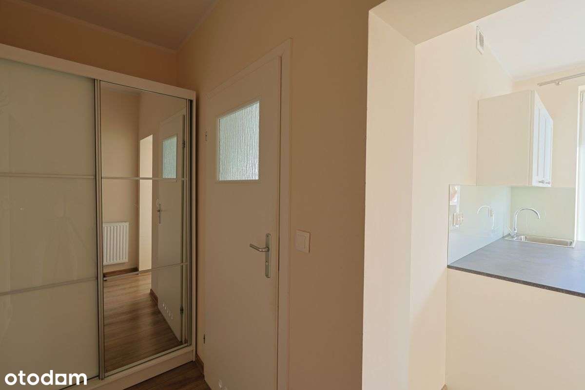 Kawalerka z tarasem w świetniej lokalizacji - Pełny obrazek: 2/9
