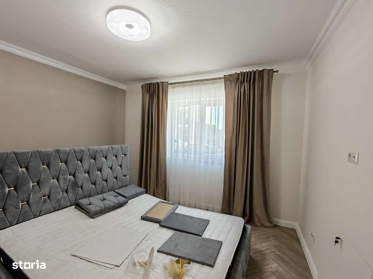 Apartament Lisaura de vanzare-1