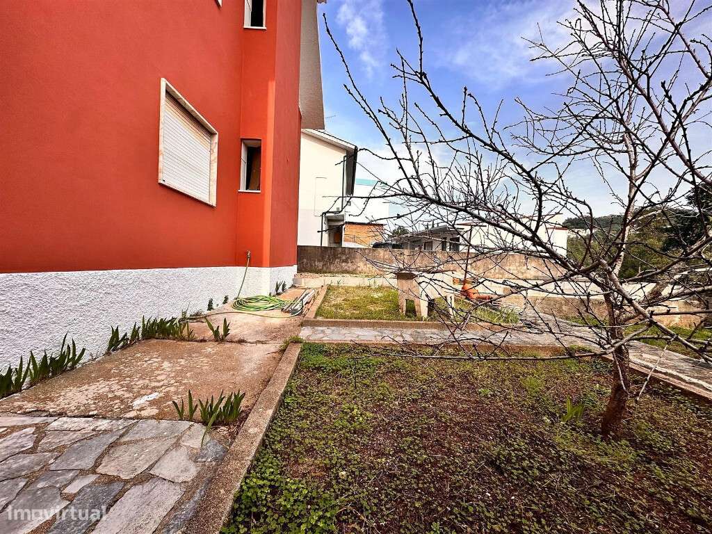 Moradia Isolada M6 em zona do Tovim - Grande imagem: 5/6