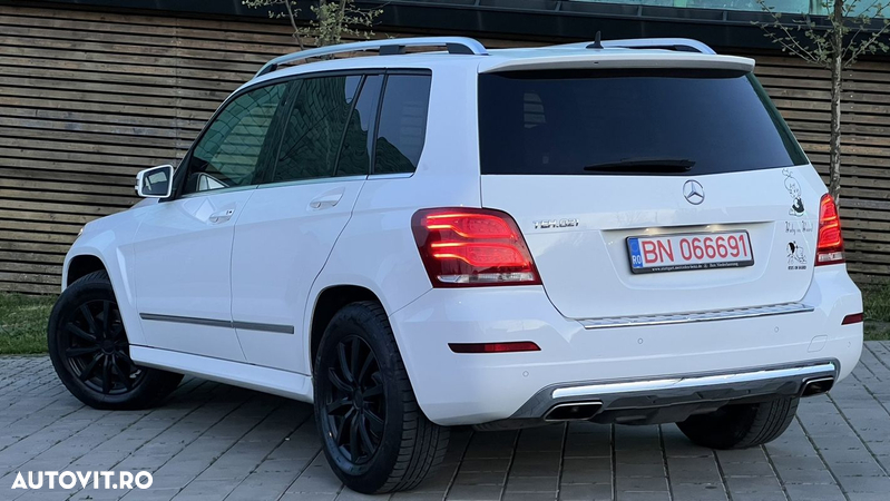 Mercedes-Benz GLK - 4