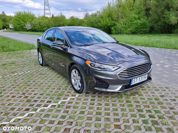 Ford Fusion - 9