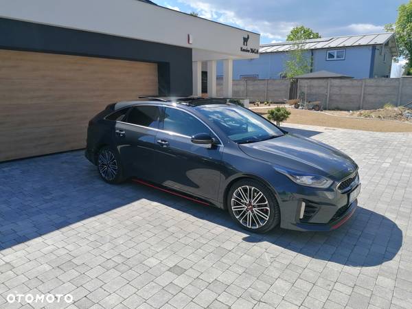 Kia Pro_cee'd ProCeed 1.6 T-GDI GT DCT - 4