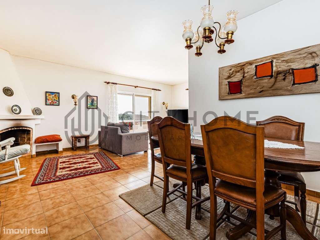 Moradia T3 e Apartamento T2 com Restaurante no Burgau-8