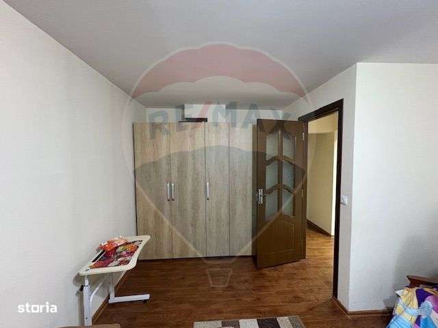 Apartament cu 2 camere de vânzare în zona Est - Imagine principală: 4/11