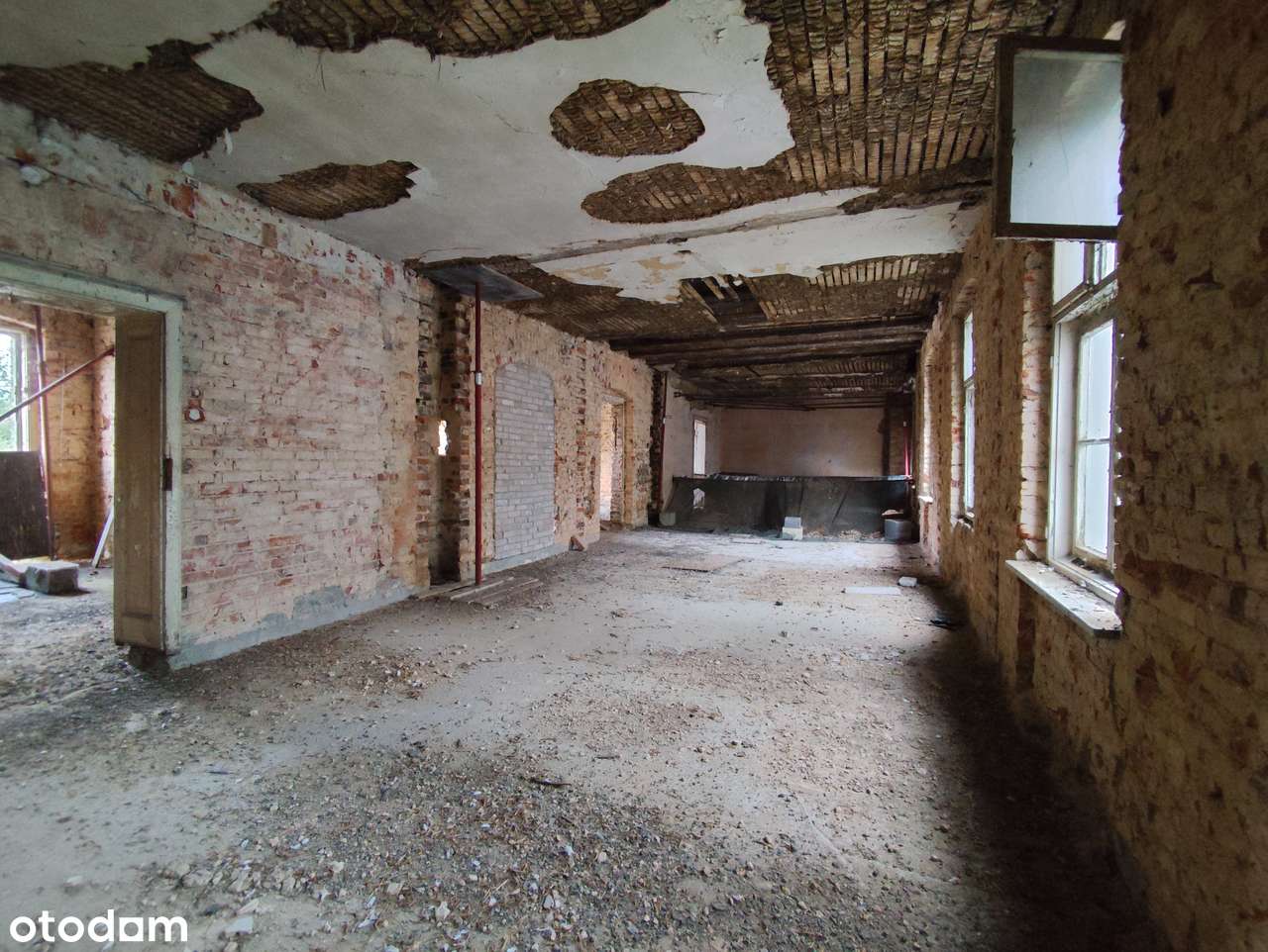 Kamienica 765 m2, działka 873 m2, stan surowy otwarty, stropy żelbeton-5