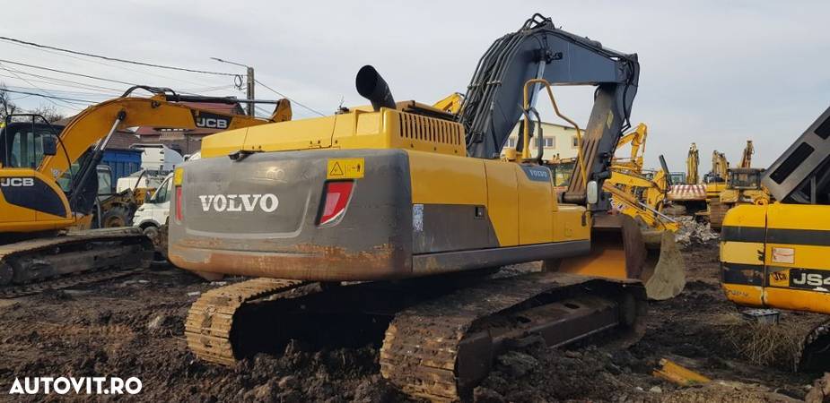 Volvo EC 250 DL - 3