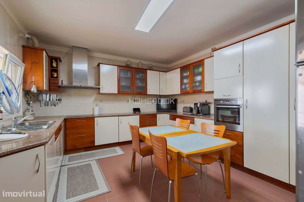 Moradia c/ 354 m² | Lote 1130 m² | Piscina e Jardim em Brejos do Assa-17