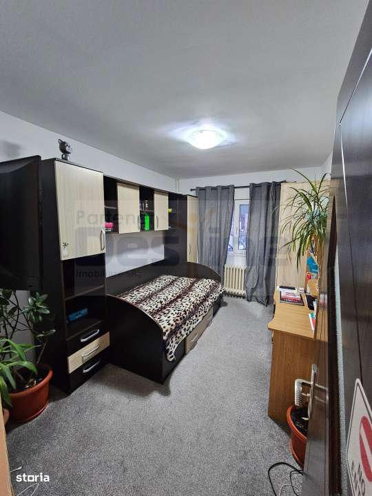 Apartament 3 camere-Decomandat- Bld. Poitiers - Imagine principală: 3/12