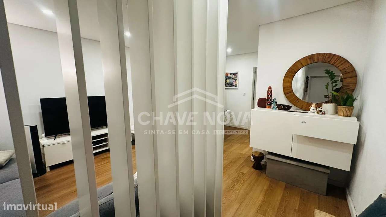 Andar Moradia T3 c/ Terraços, próximo Areosa no Porto-21