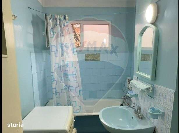 Apartament cu 2 camere de vanzare -Roman-3