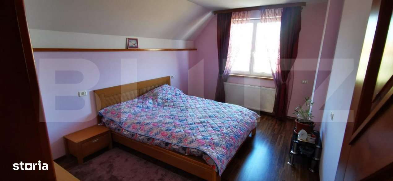 Casa in Harman, cu panouri fotovoltaice,  340 mp utili , 1000 mp teren - Imagine principală: 2/13