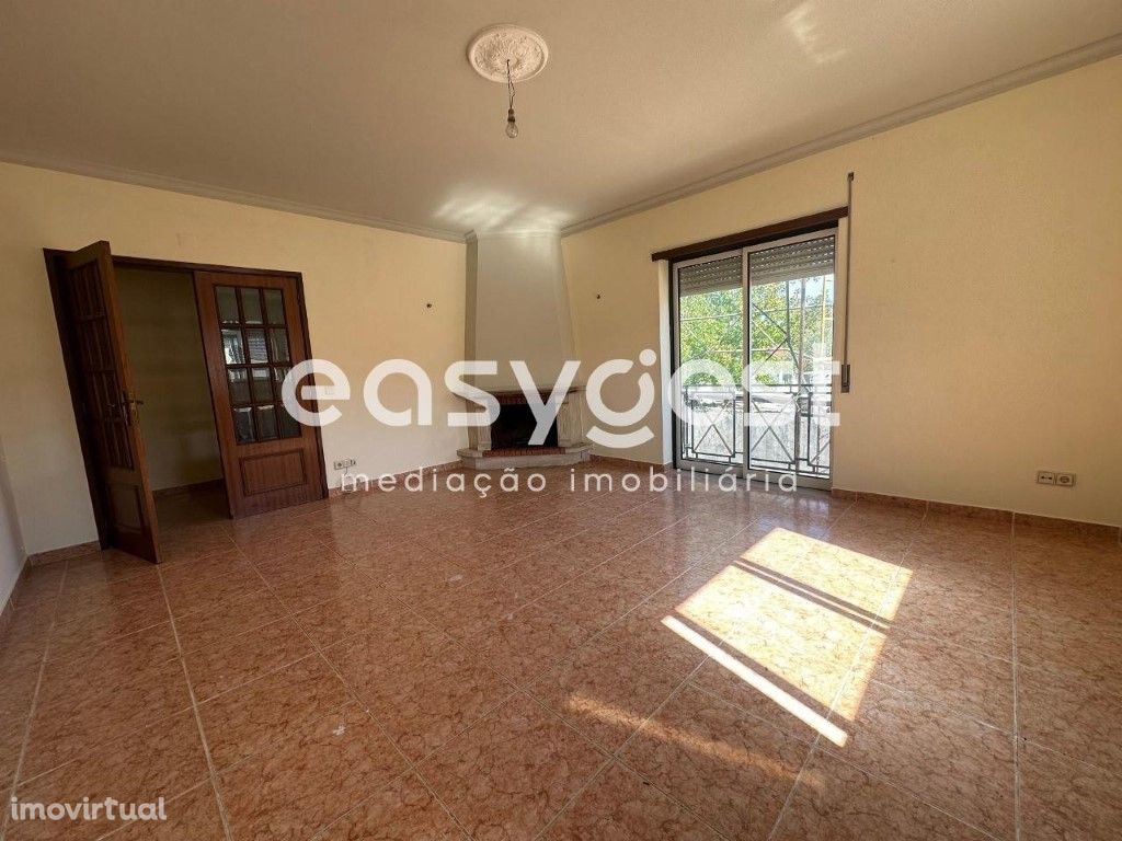 Apartamento T3 com garagem- Albergaria dos Doze - Pombal