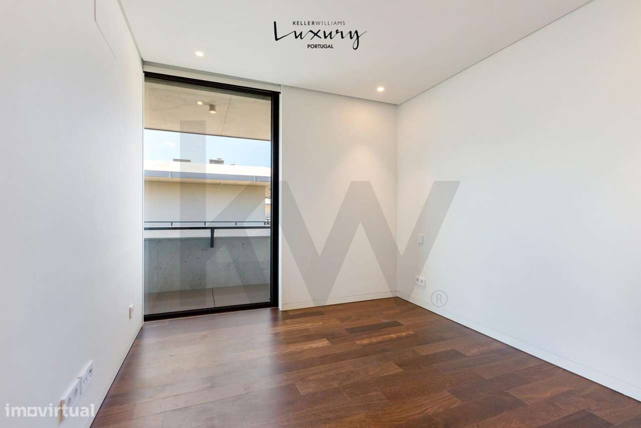 Moradia T3 de Luxo | Condomínio Sandwoods | Quinta da Marinha-45