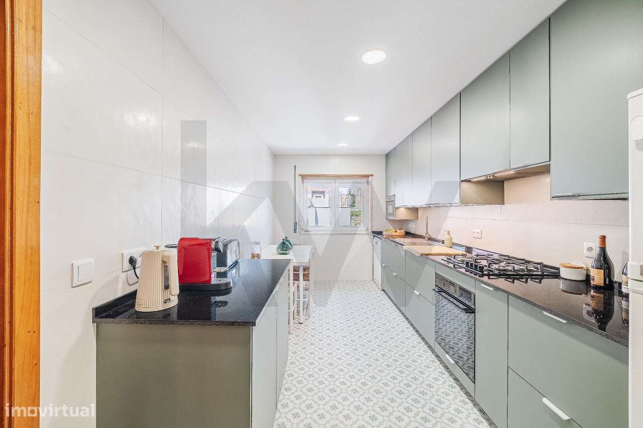 Apartamento T4 totalmente remodelado em Mem Martins, Sintra | Estacion-10