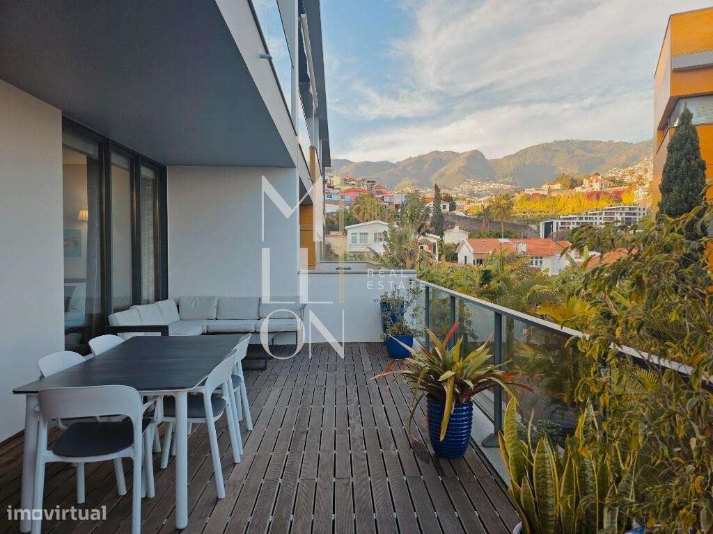 Apartamento T3 situado no condomínio privado da Quinta de São João-27