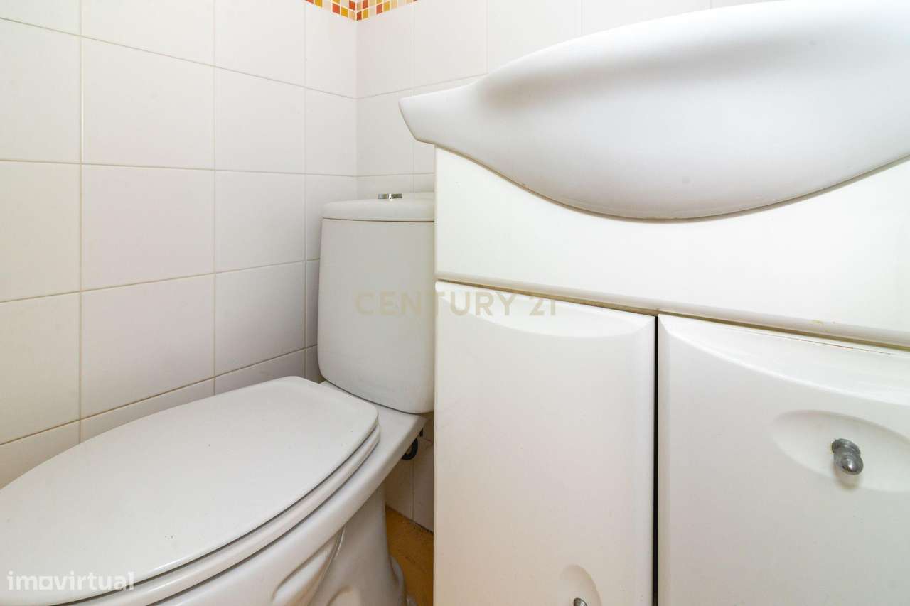 Apartamento T3 | Centro de Alverca do Ribatejo-23