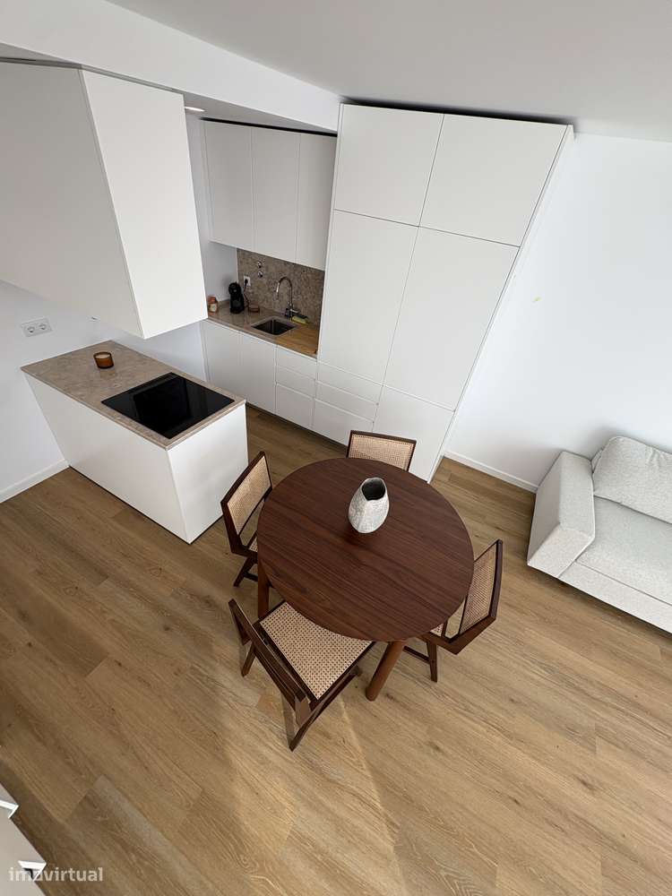 T1 Duplex Novo - Trafaria - Grande imagem: 4/11