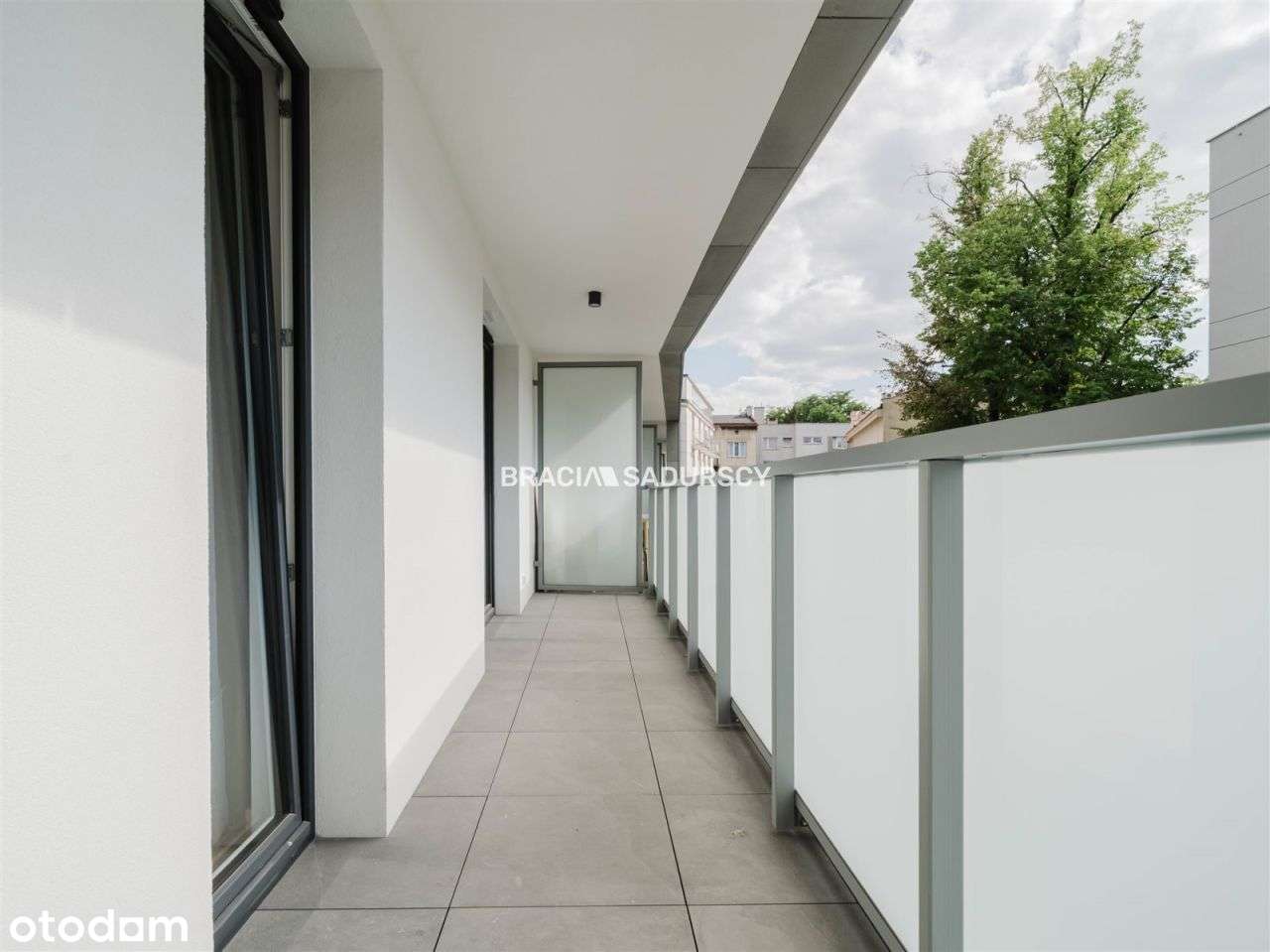 2 Pok Ok 35,4 M2 Blisko Centrum Z Dużym Balkonem-4