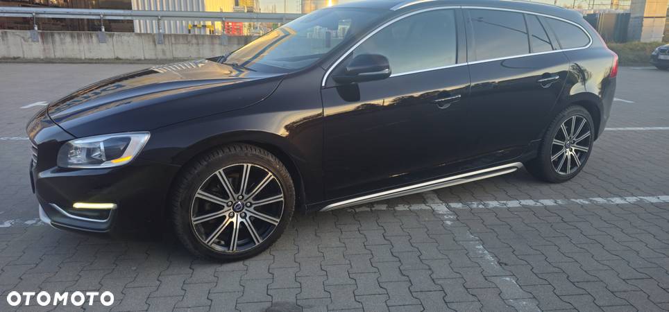 Volvo V60 D4 Drive-E Summum - 14