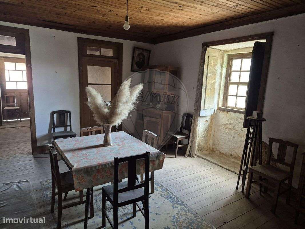 Moradia T4 para venda - Grande imagem: 4/8