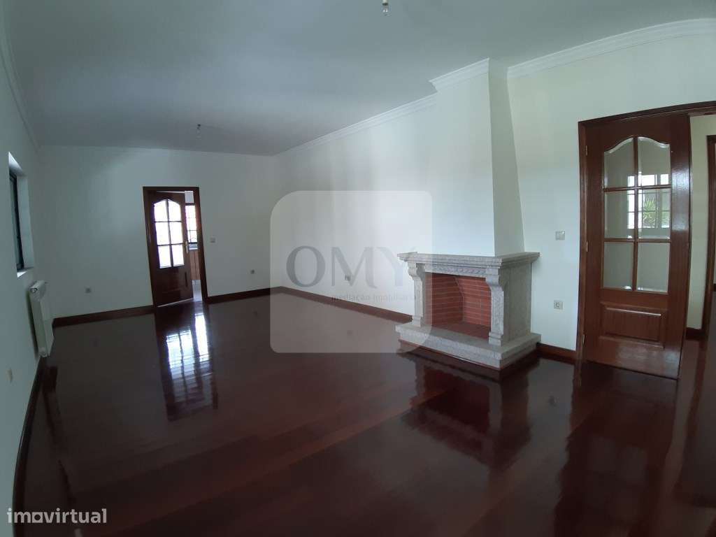 A Estrear, Moradia T4+1 na Urbanização Villa Sol em Vila Real - Grande imagem: 5/29